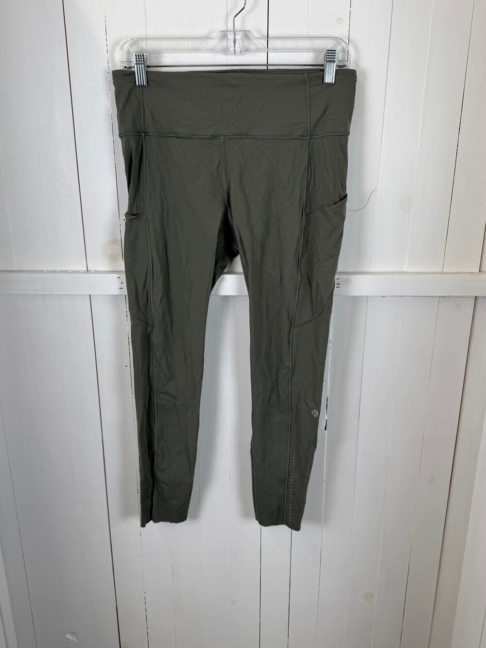 Lululemon Green Ankle Leggings Size 10 Nylon Pre-Owned